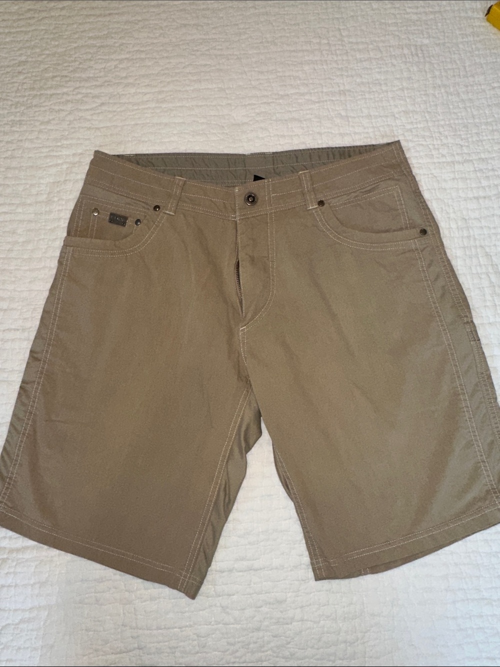 Kuhl Radikl Men's Cargo Shorts in Tan and Slate Blue (2 pair) size 34 - Picture 5 of 7